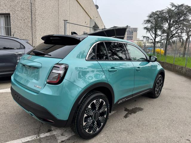 Fiat 600 Hybrid 110 CV DCT MHEV La Prima KM.0 - foto 4 di 4