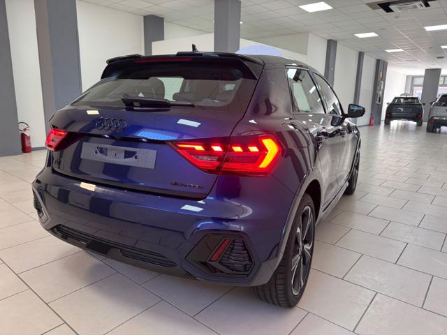 Audi A1 30 TFSI S tronic Identity Black - foto 3 di 4