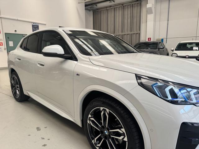BMW X2 sDrive 20d M-Sport 150CV - foto 3 di 4