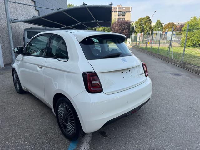 Fiat 500 Berlina Hybrid Torino KM.0 - foto 4 di 4