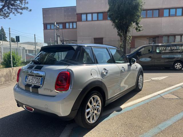 MINI Cooper D 1.5 Hype 5 porte 116CV - foto 3 di 4