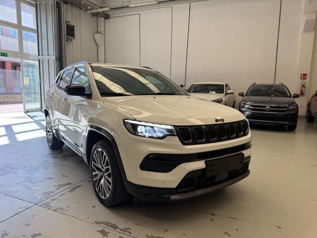 Jeep Compass 1.5 Turbo T4 130CV MHEV DCT Summit KM. 20.400 - foto 2 di 4