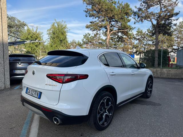 Alfa Romeo Stelvio 2.2 Turbodiesel 210CV AT8 Q4 - foto 4 di 16