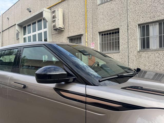 Land Rover Range Rover Evoque 1.5 I3 160 CV Auto R-Dynamic SE - foto 3 di 4
