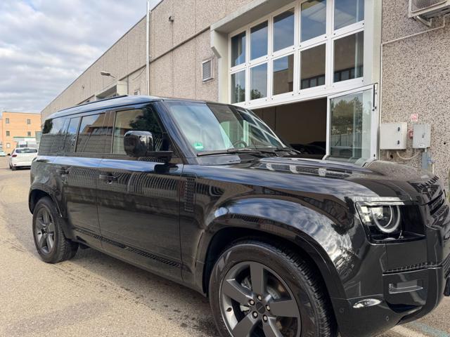 Land Rover Defender 110 3.0D I6 250 CV AWD Auto X-Dynamic HSE - foto 3 di 4