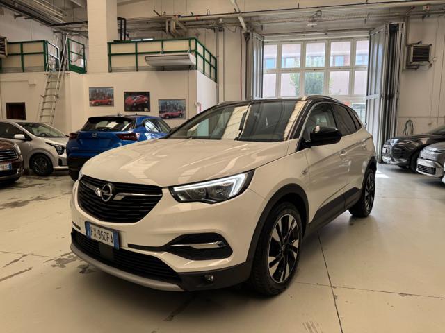Opel Grandland X 2.0 diesel Ecotec 177CV AT8 Autom. Ultimate, del 2019, 163.900 km, in vendita a Modena (MO)