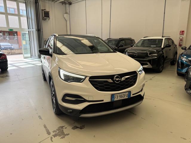 Opel Grandland X 2.0 diesel Ecotec 177CV AT8 Autom. Ultimate - foto 2 di 4