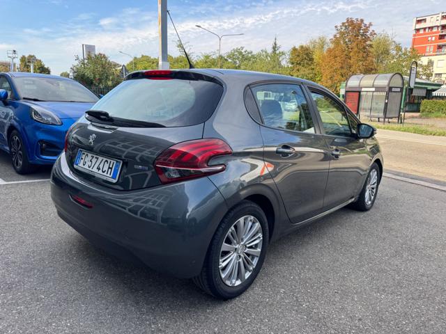 Peugeot 208 BlueHDi 75CV 5 porte Allure - foto 3 di 4
