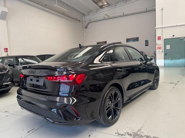 Audi A3 Sedan TFSI 150CV S-Tronic S-Line Edition - foto 4 di 4