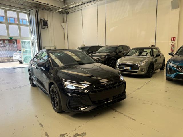 Audi A3 Sedan TFSI 150CV S-Tronic S-Line Edition - foto 2 di 4