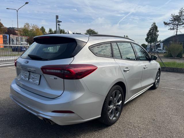 Ford Focus 1.0 EcoBoost Hybrid 155 CV Powershift SW ST-Line - foto 4 di 4