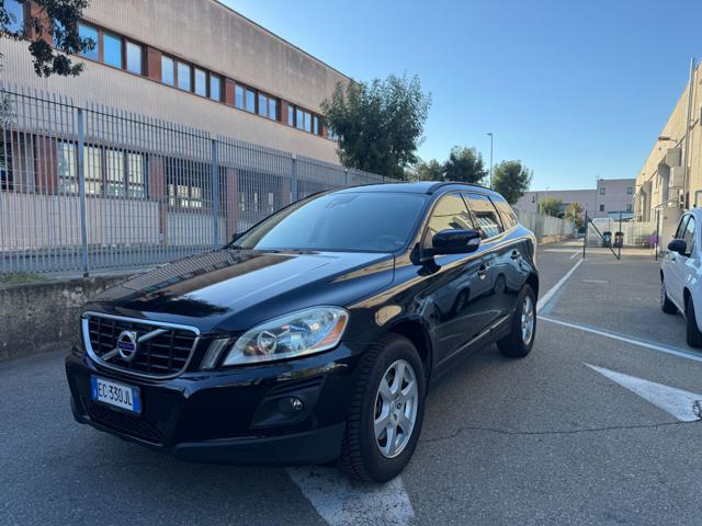 Volvo XC60 2.4 D 175 CV DRIVe Kinetic, del 2010, 328.700 km, in vendita a Modena (MO)