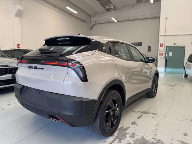 Alfa Romeo Junior 1.2 136 CV Hybrid (145) eDCT6 - foto 4 di 4