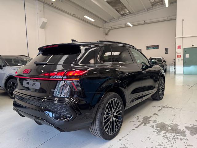 Audi Q3 TFSI 265CV Quattro S-Tronic S-Line Edit. KM.0 - foto 3 di 4