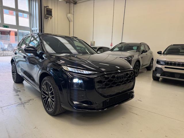 Audi Q3 TFSI 265CV Quattro S-Tronic S-Line Edit. KM.0 - foto 2 di 4