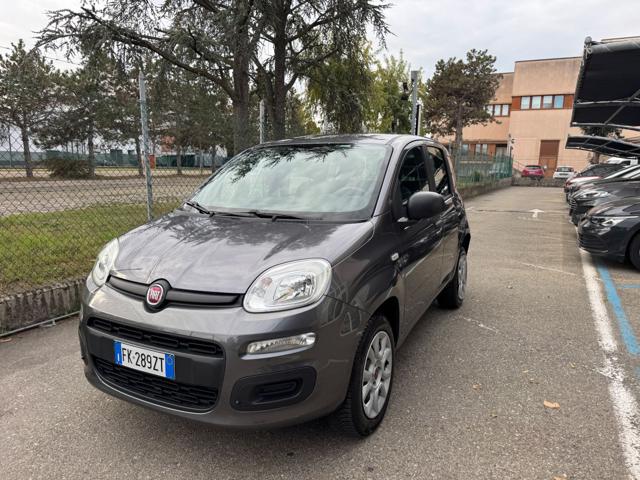 Fiat Panda 0.9 TwinAir Turbo Natural Power Easy, del 2017, 125.300 km, in vendita a Modena (MO)