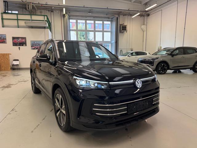 Volkswagen Tiguan 1.5 eTSI 150 CV DSG Elegance KM.0 PRONTA CONSEGNA - foto 3 di 4