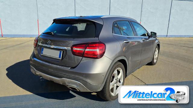 Mercedes-Benz GLA 220 d Automatic 4MATIC Sport - foto 4 di 4