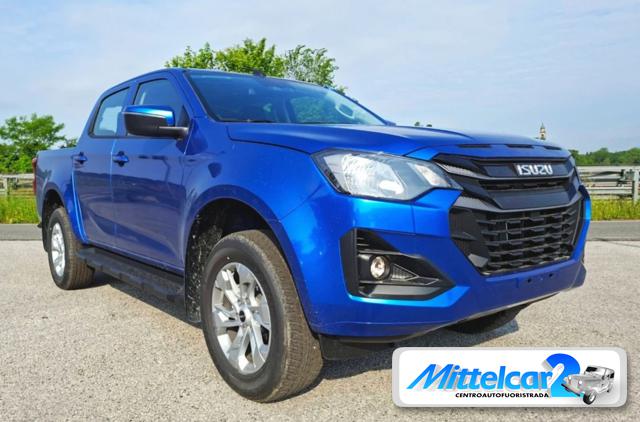 Isuzu D MAX 2.2 CREW 2.2 L TD 4WD AT EVOLUTION CON VASCA COPRICASS nuovo a CASSACCO