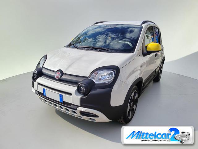 Fiat Panda Cross 1.0 FireFly S&S Hybrid, del 2025, 3.531 km, in vendita a Cassacco (UD)