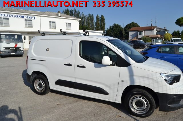 Opel Combo Cargo 1.5 Diesel 100CV 650kg Edition - foto 4 di 4