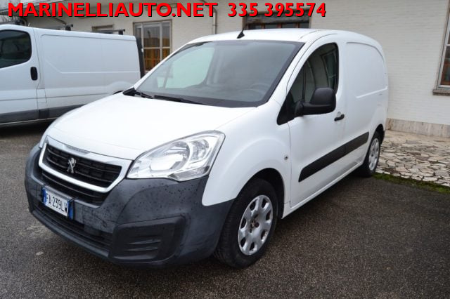 Peugeot Partner BlueHDi 100CV FURGONE 3 POSTI NON C'E' IVA DA AGG., del 2015, 349.000 km, in vendita a Comacchio (FE)