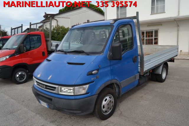 Iveco Daily 35C9 2.8 TDI CASSONE FISSO, del 2005, 394.000 km, in vendita a Comacchio (FE)