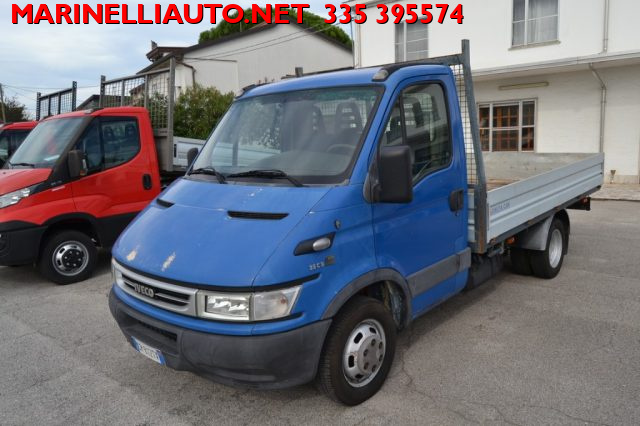 Iveco Daily 35C9 2.8 TDI CASSONE FISSO, del 2005, 394.000 km, in vendita a Comacchio (FE)