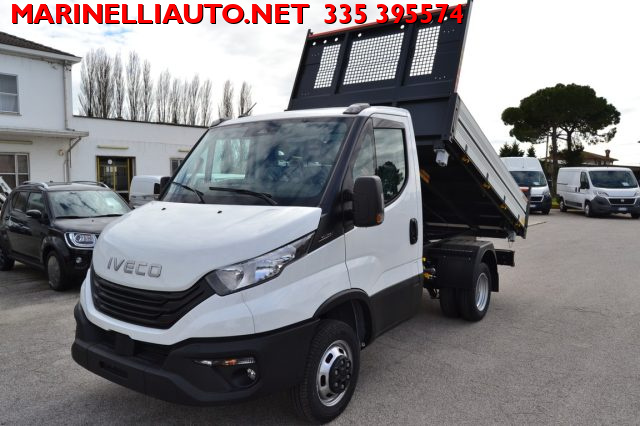 Iveco Daily 35C14 2.3 RIBALT.TRILATERALE MY2025 P.CONSEGNA - foto 3 di 4