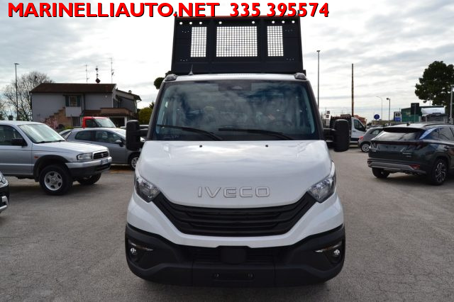 Iveco Daily 35C14 2.3 RIBALT.TRILATERALE MY2025 P.CONSEGNA, in vendita a Comacchio (FE)