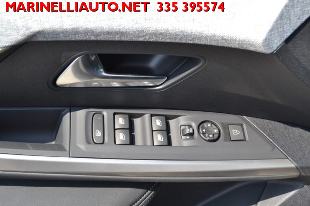 Peugeot 3008 Hybrid 145CV e-DCS6 Allure PRONTA CONSEGNA, in vendita a Comacchio (FE)