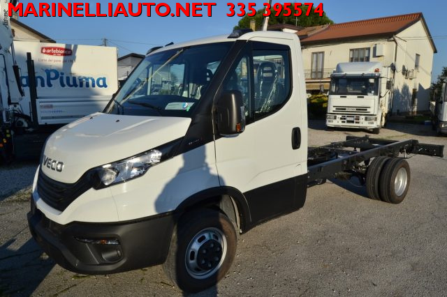 Iveco Daily 35C16 3.0 TELAIO NUOVO PASSO 3750 - foto 1 di 4