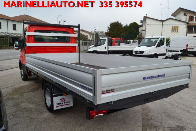 Iveco Daily 35C13 2.3 HPT PL CASSONE FISSO PASSO 3750 usato a COMACCHIO