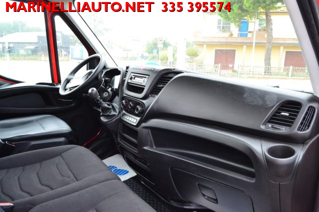 Iveco Daily 35C13 2.3 HPT PL CASSONE FISSO PASSO 3750, del 2016, 149.000 km, in vendita a Comacchio (FE)