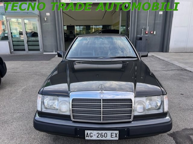 Mercedes-Benz 320 CE 24V cat Coup� - foto 2 di 4