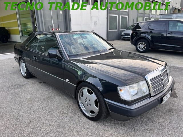 Mercedes-Benz 320 CE 24V cat Coup� - foto 3 di 4