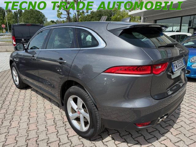 Jaguar F-Pace 2.0 D 180 CV aut. Portfolio - foto 4 di 4