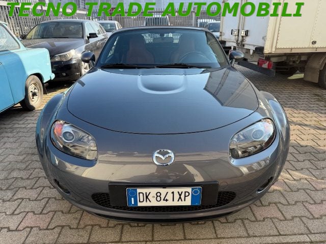 Mazda MX-5 Roadster 2.0L 16V Wind - foto 2 di 4