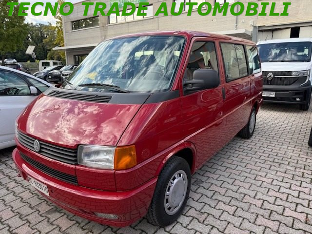 Volkswagen Transporter 2.5 Benzina 7 posti Caravelle GL - foto 3 di 4