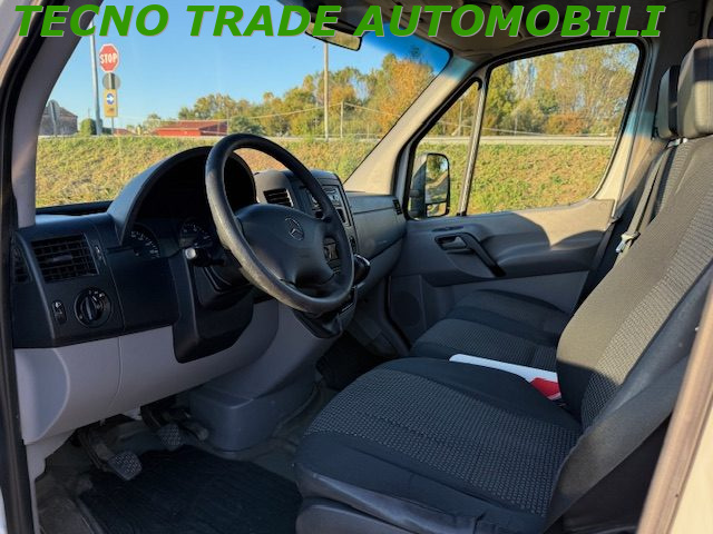 Mercedes-Benz Sprinter 418 CDI Carro Attrezzi, del 2007, 389.000 km, in vendita a Mirano (VE)