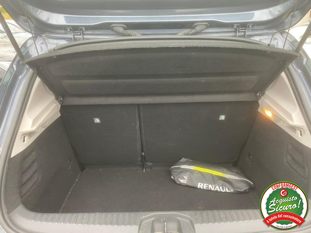 Renault Clio TCe 90 CV 5 porte Business usato a ODERZO