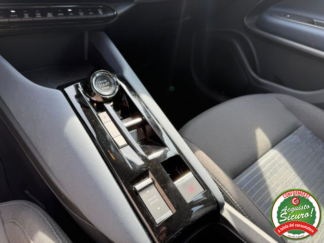Alfa Romeo Junior 1.2 136 CV Hybrid eDCT6 Automatica, del 2024, 6.690 km, in vendita a Oderzo (TV)