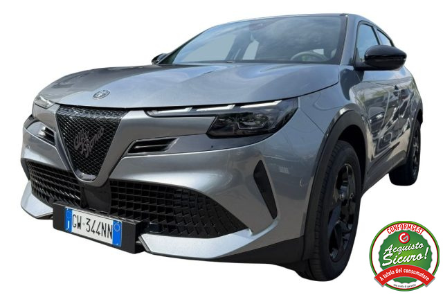 Alfa Romeo Junior 1.2 136 CV Hybrid eDCT6 Automatica - foto 3 di 4