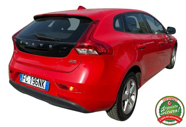 Volvo V40 Momentum D2 - foto 2 di 4