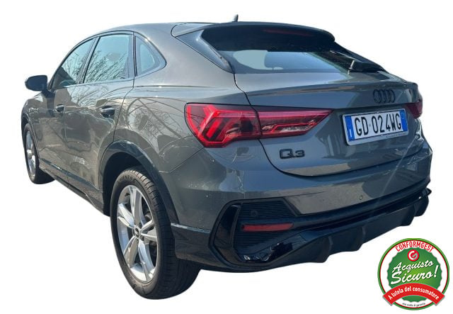 Audi Q3 Sportback 35 TDI S tronic S line edition - foto 3 di 4