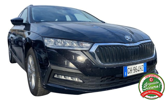 Skoda Octavia 2.0 TDI EVO SCR DSG Wagon Sportline usato a ODERZO