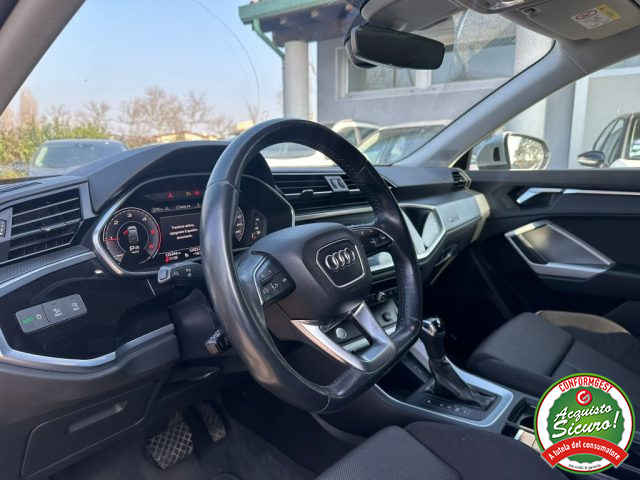 Audi Q3 Sportback 35 TDI S tronic - foto 4 di 4