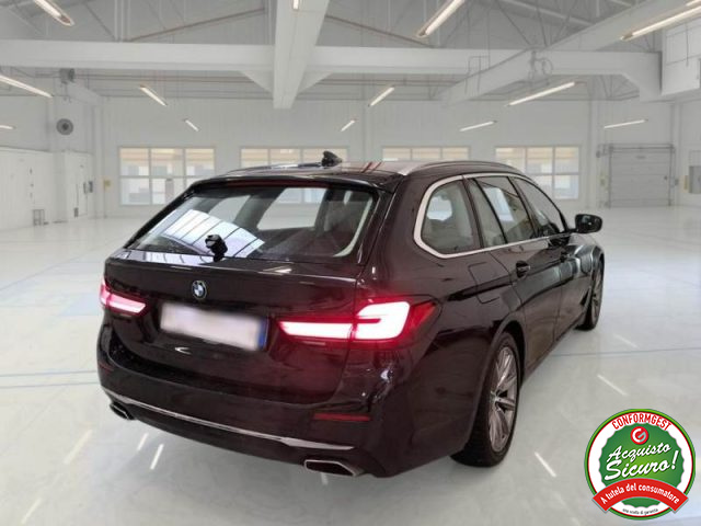 BMW 520 d 48V xDrive Touring Luxury - foto 4 di 4