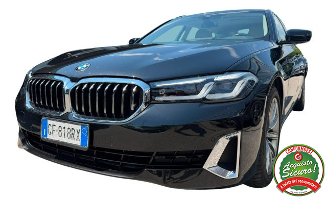 BMW 520 d 48V xDrive Touring Luxury - foto 3 di 4