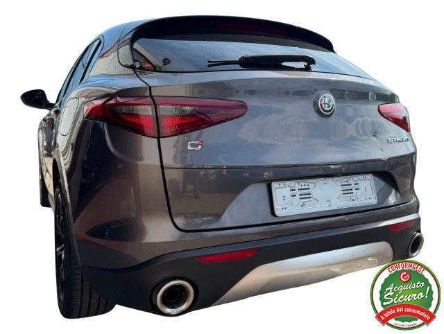 Alfa Romeo Stelvio 2.0 Turbo 200 CV AT8 Q4 - foto 3 di 4